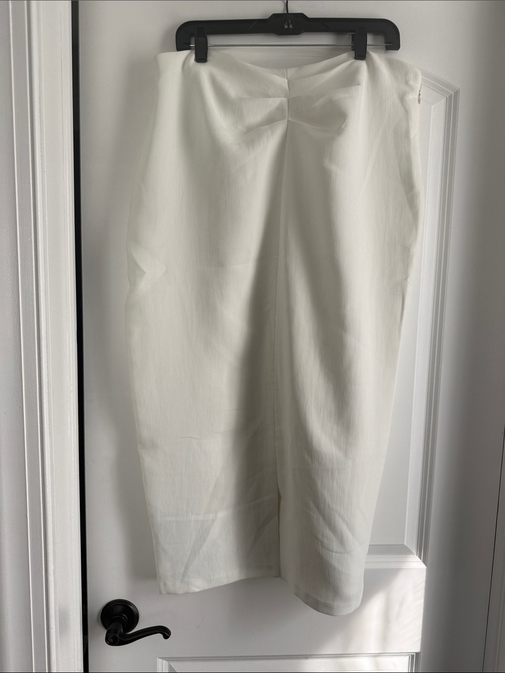 Zara Cream High-Waist Pencil Skirt